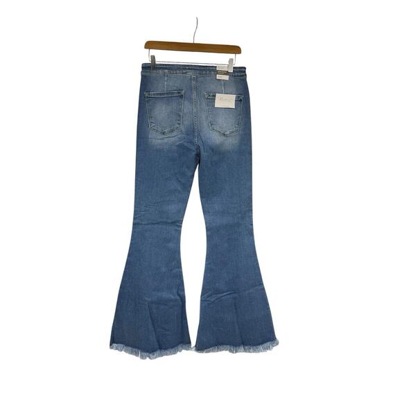 KanCan Signature Ultra High Rise Extreme Flare Jeans Medium Wash Womens 29X34 - Picture 6 of 11